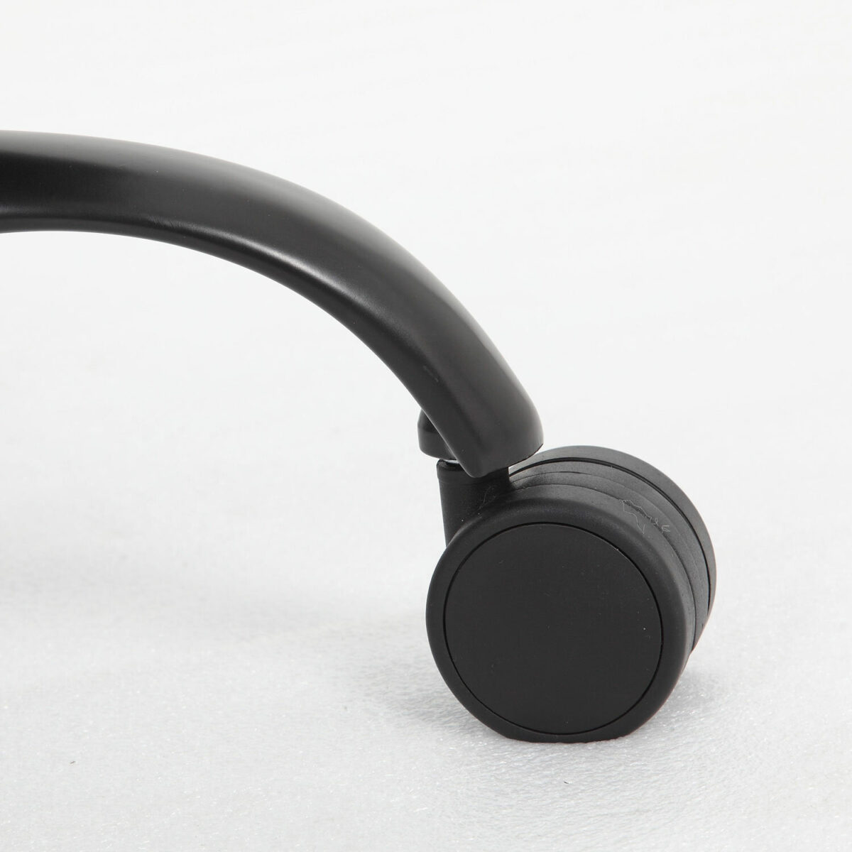 Кресло офисное BRABIX PREMIUM "Heavy Duty HD-004", НАГРУЗКА до 200 кг, экокожа, черное, 531942 — изображение 13