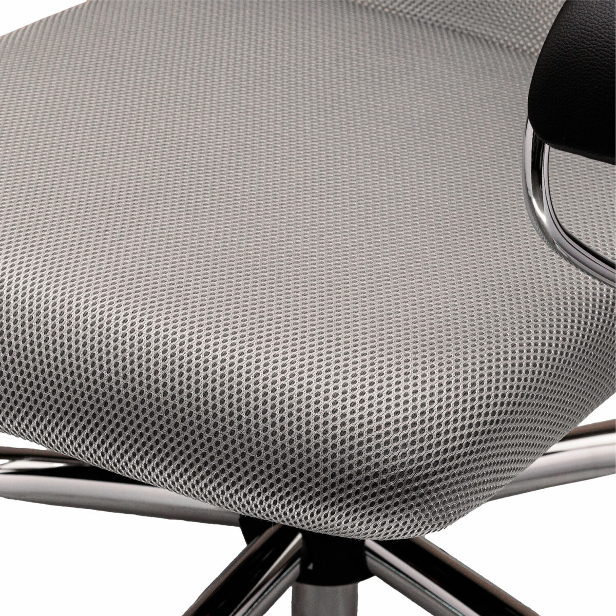 Кресло офисное МЕТТА "SU-B-8" хром, ткань-сетка, сиденье мягкое, светло-серое — изображение 9