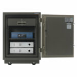 Сейф огнестойкий VALBERG "FRS-66T EL", 672х485х430 мм, 79 кг, электроный замок + ключ, трейзер, крепление к полу — изображение 4