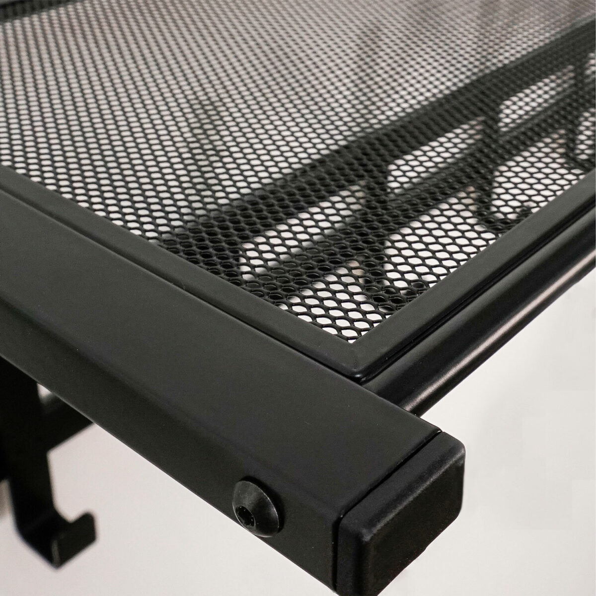 Вешалка настенная с полкой "Торонто-21", 270х670х270 мм, 5 крючков, металл, черная, ВСПТ21 Ч — изображение 3