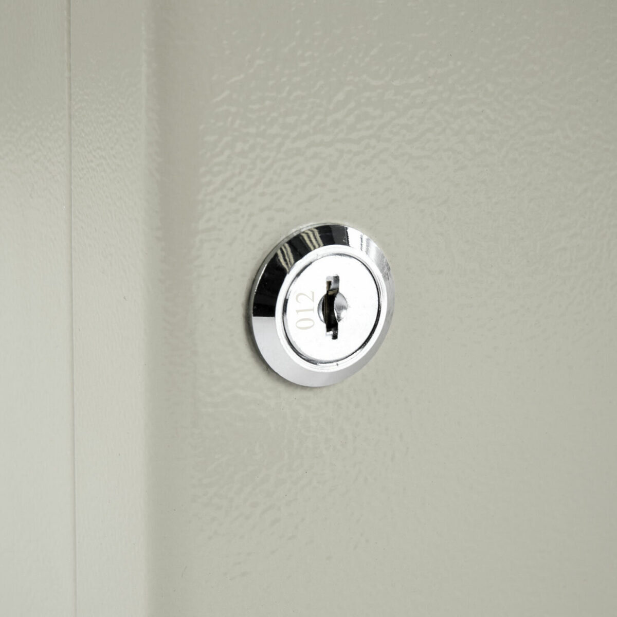 Шкафчик (Ключница) на 140 ключей BRAUBERG, 370х280х80 мм, с замком, +140 брелоков, серый, 290340 — изображение 7