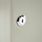 Шкафчик (Ключница) на 140 ключей BRAUBERG, 370х280х80 мм, с замком, +140 брелоков, серый, 290340 — изображение 7