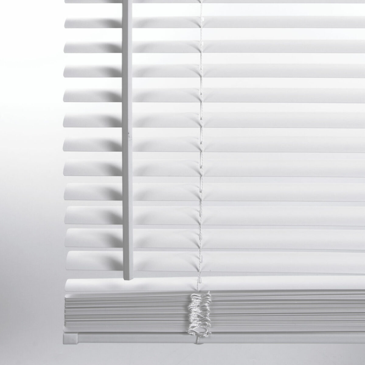 Жалюзи горизонтальные BRABIX 140х155 см, ПЛАСТИК, цвет белый, 606029 — изображение 5