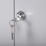 Шкафчик (Ключница) на 300 ключей BRAUBERG, 730х550х140 мм, с замком, +300 брелоков, серый, 290341 — изображение 6