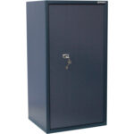 Сейф BRABIX "КМ-900Т", 900х470х400 мм, 51 кг, ключевой замок + 2 полки, трейзер, крепление к стене, 291168 — изображение 2