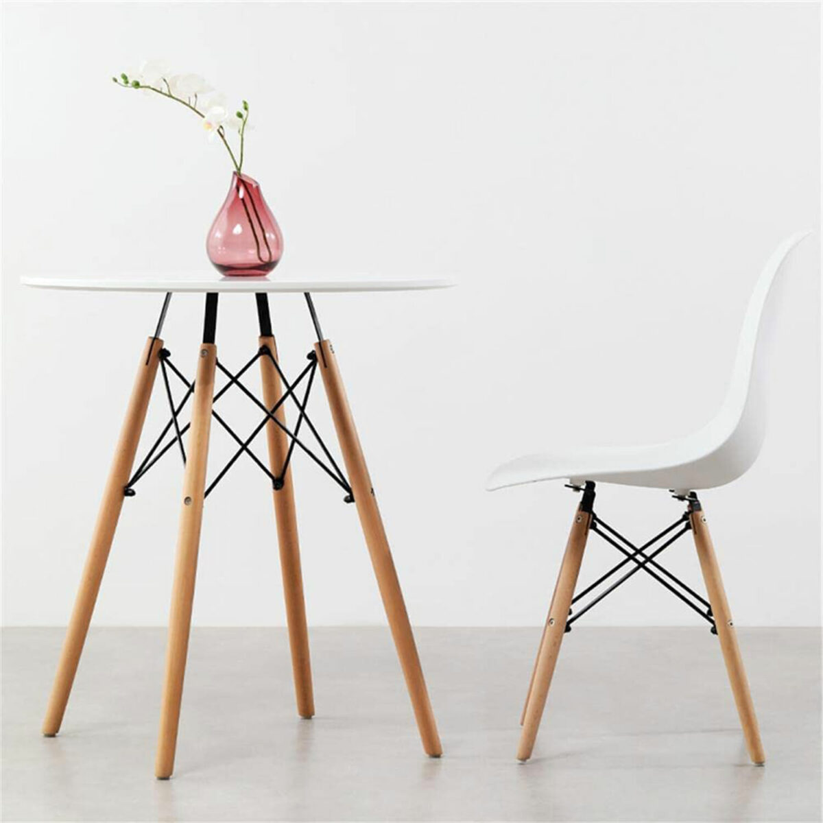 Стол обеденный BRABIX "Eames T-01", круглый, диаметр 80 см, опоры дерево, белый, 532633 — изображение 7