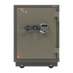 Сейф огнестойкий VALBERG "FRS-66T EL", 672х485х430 мм, 79 кг, электроный замок + ключ, трейзер, крепление к полу — изображение 6