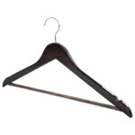 Вешалки-плечики с антискользящими накладками, КОМПЛЕКТ 3 штуки, размер 48-50, дерево, BRABIX, 607476 — изображение 5