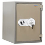 Сейф огнестойкий VALBERG "FRS-49 KL" (490х350х430 мм; 48 кг), ключевой замок — изображение 2