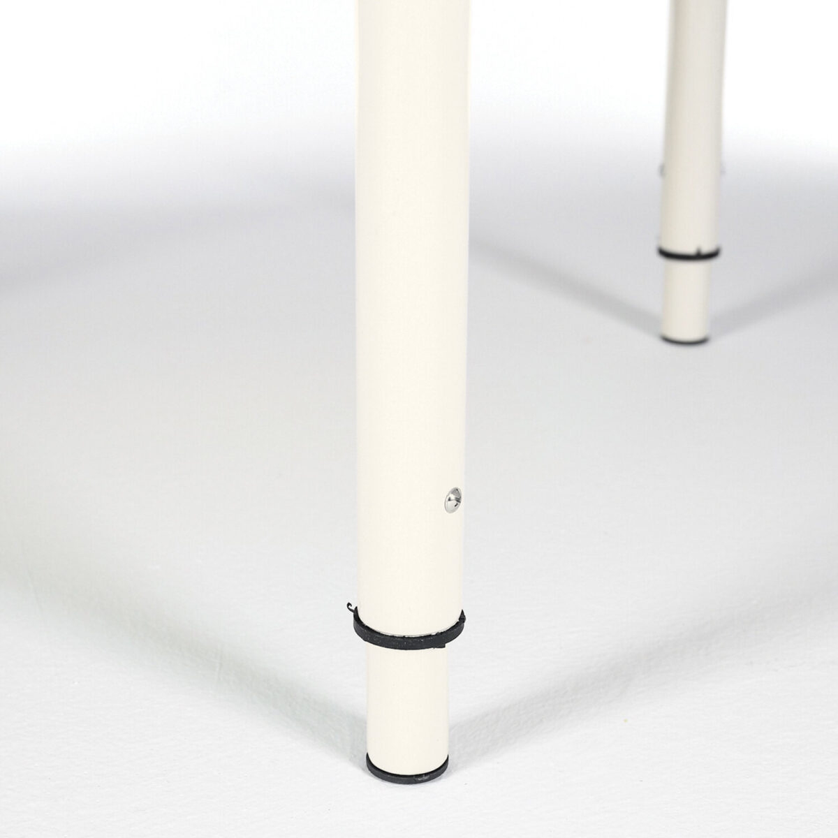 Стол детский "Дошколенок", 700х700х400-580 мм, регулируемый, рост 0-3 (85-145 см), пластик, желтый, слоновая кость — изображение 2