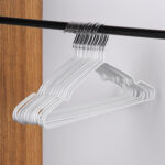 Вешалки-плечики для одежды, размер 48-50, металл, антискользящие, КОМПЛЕКТ 20 шт., белые, BRABIX PREMIUM, 608470 — изображение 7